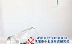 小孩过敏性皮炎应该怎么办?
